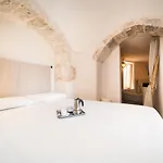 Trullo Melchiorre ヴィラ オストゥーニ